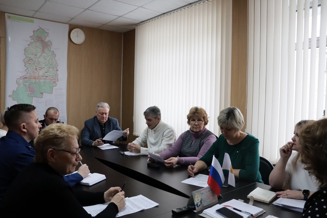Сегодня под председательством главы Свечинского муниципального округа Гоголевой Галины Сергеевны прошло очередное заседание антинаркотической комиссии..