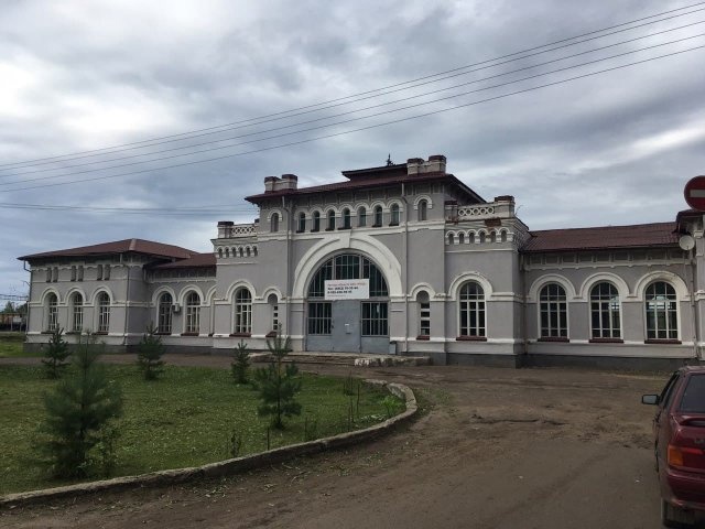 Стартовал совместный проект Рахима Азимова и областной ветеранской организации «7 чудес моего района»..